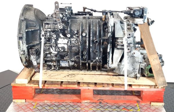 ZF 6S1600 Gearbox - Boîte de vitesse: photos 4 ZF 6S1600 Gearbox - Boîte de vitesse: photos 4