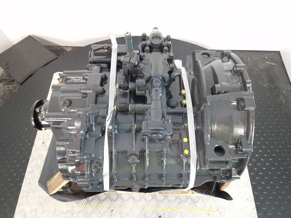 Boîte de vitesse ZF 6S800TO Gearbox: photos 9