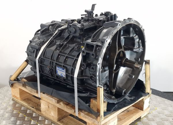 Boîte de vitesse ZF 6S800TO Gearbox: photos 8