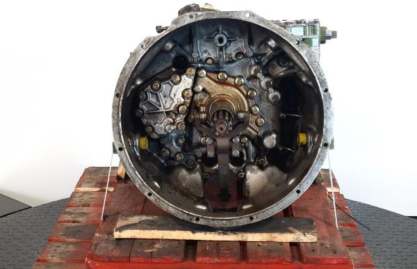 ZF 8S151 Gearbox - Boîte de vitesse: photos 3 ZF 8S151 Gearbox - Boîte de vitesse: photos 3