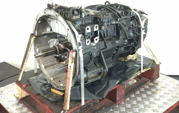 ZF Astronic 12AS1210TO Gearbox - Boîte de vitesse: photos 1 ZF Astronic 12AS1210TO Gearbox - Boîte de vitesse: photos 1