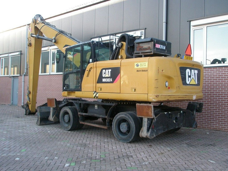 Caterpillar MH3024 - Pelle de manutention: photos 2 Caterpillar MH3024 - Pelle de manutention: photos 2