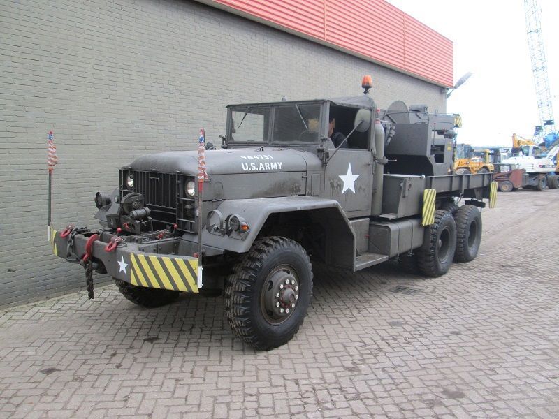 International wrecker - Camion grue: photos 1 International wrecker - Camion grue: photos 1
