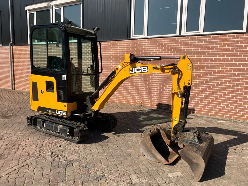 JCB 19C-1 - Mini pelle: photos 4 JCB 19C-1 - Mini pelle: photos 4