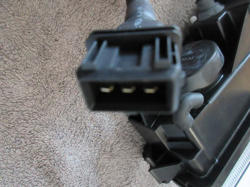 DAF 1328860 MISTLAMP DAF XF CF LF EURO 3 NIEUWE !!! LINKS - Feu anti-brouillard pour Camion: photos 5 DAF 1328860 MISTLAMP DAF XF CF LF EURO 3 NIEUWE !!! LINKS - Feu anti-brouillard pour Camion: photos 5