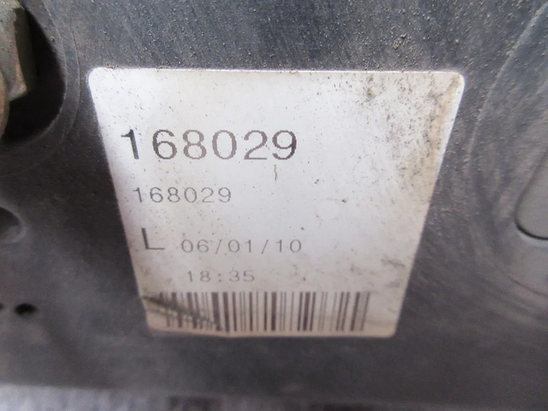 DAF 168029 ACHTERLAMP DAF XF CF EURO 3 // 5 LINKS - Feu arrière pour Camion: photos 4 DAF 168029 ACHTERLAMP DAF XF CF EURO 3 // 5 LINKS - Feu arrière pour Camion: photos 4