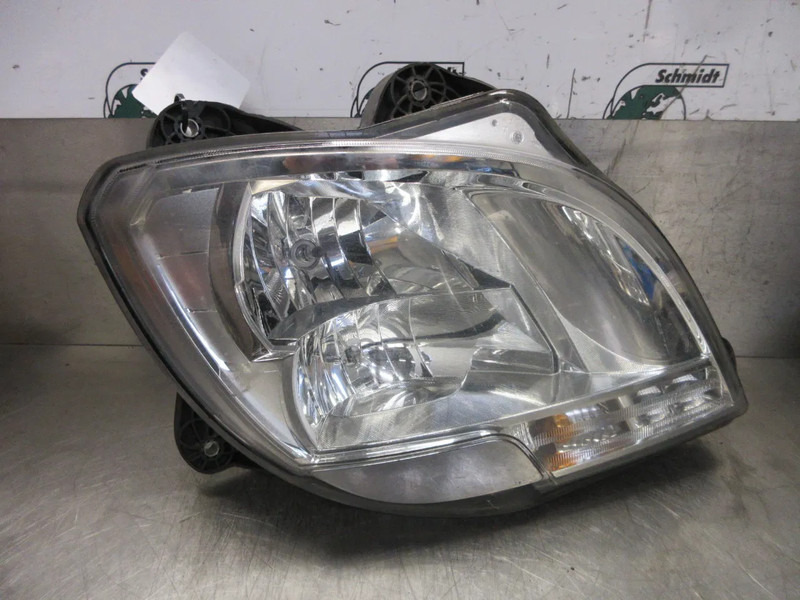 DAF 1835875 KOPLAMP XF CF EURO 6 RECHTS - Feu avant pour Camion: photos 3 DAF 1835875 KOPLAMP XF CF EURO 6 RECHTS - Feu avant pour Camion: photos 3