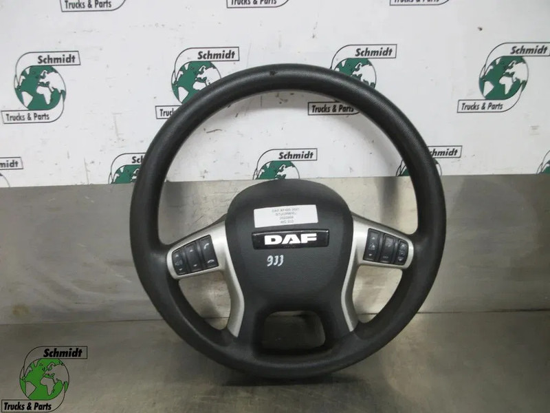 DAF 2020866 STUURWIEL DAF XF CF 480 MODEL 2021 EURO 6 - Volant pour Camion: photos 2 DAF 2020866 STUURWIEL DAF XF CF 480 MODEL 2021 EURO 6 - Volant pour Camion: photos 2