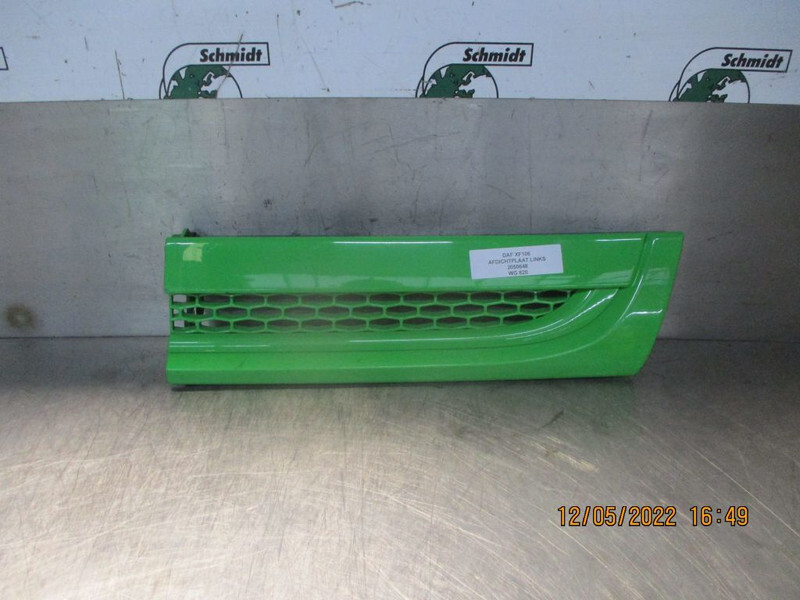DAF 2050649 // 2050648 // 1825876 GRILL DELEN XF 450 EURO 6 - Calandre pour Camion: photos 3 DAF 2050649 // 2050648 // 1825876 GRILL DELEN XF 450 EURO 6 - Calandre pour Camion: photos 3