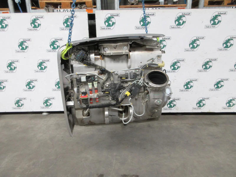 DAF 2398001 KATALYSATOR DEMO NIEUWE DAF XF MODEL 2024 - Catalyseur pour Camion: photos 4 DAF 2398001 KATALYSATOR DEMO NIEUWE DAF XF MODEL 2024 - Catalyseur pour Camion: photos 4
