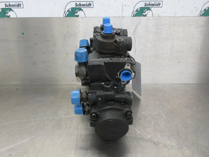Iveco 5801486599 BRANSTOFPOMP IVECO S WAY & HI WAY EURO 6 - Pompe à carburant pour Camion: photos 2 Iveco 5801486599 BRANSTOFPOMP IVECO S WAY & HI WAY EURO 6 - Pompe à carburant pour Camion: photos 2