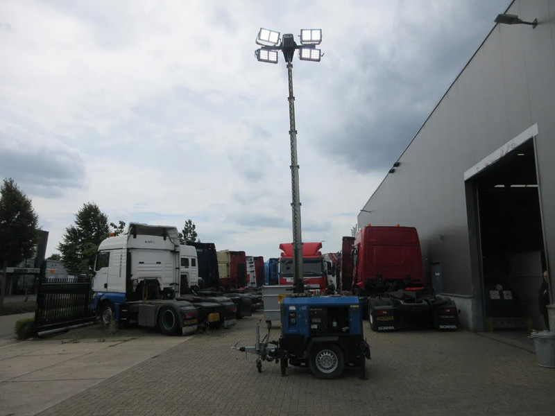 Mat d'éclairage Kubota TRIME X-ECOK2 ENGINE K Z482-E LICHTMAGINE STROOMAGGERAAT 2017: photos 6