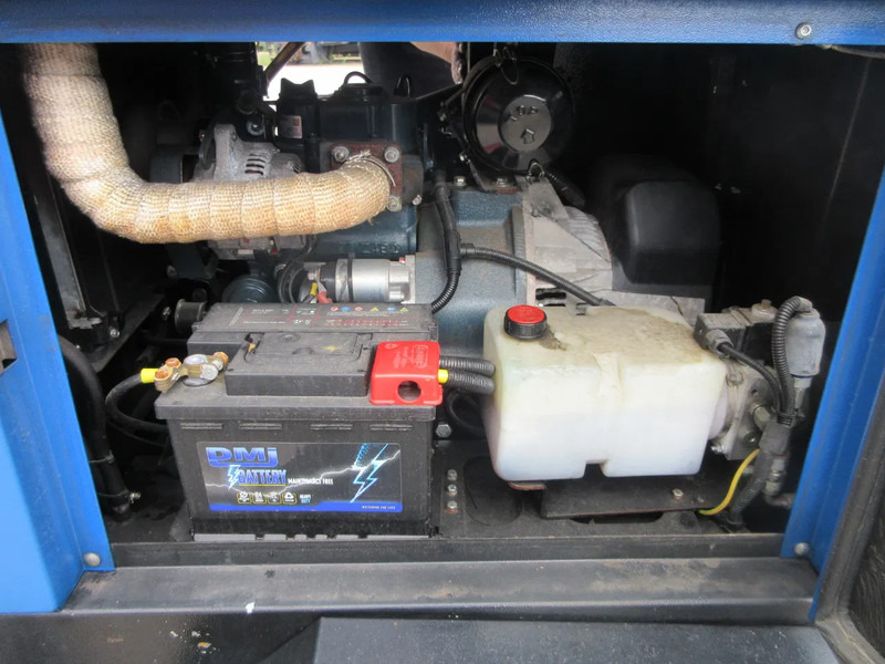 Mat d'éclairage Kubota TRIME X-ECOK2 ENGINE K Z482-E LICHTMAGINE STROOMAGGERAAT 2017: photos 16