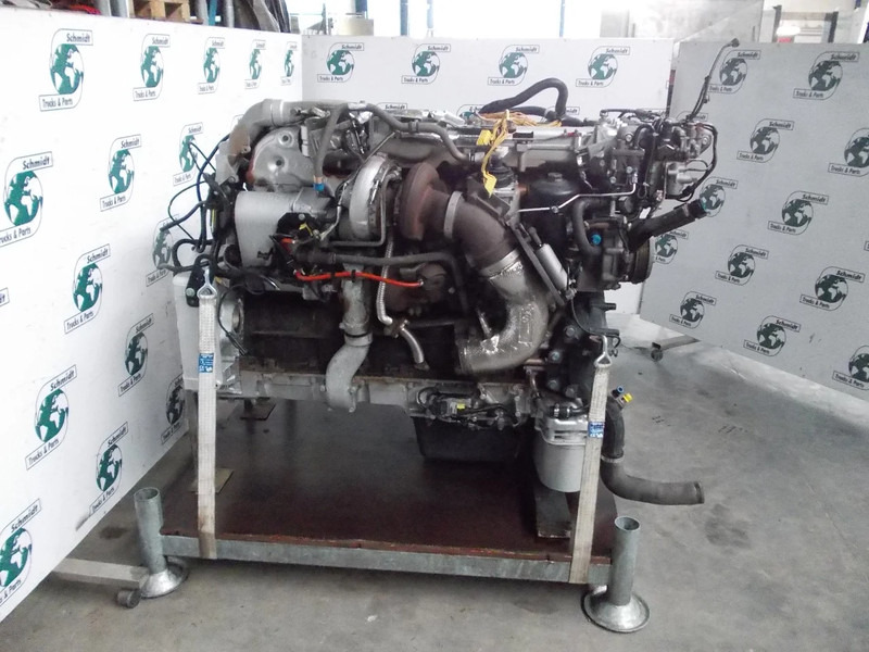 MAN 51.01100-6410/51.01100-6737 D2676LF46 MAN 18.440 EURO 6 - Moteur pour Camion: photos 3 MAN 51.01100-6410/51.01100-6737 D2676LF46 MAN 18.440 EURO 6 - Moteur pour Camion: photos 3