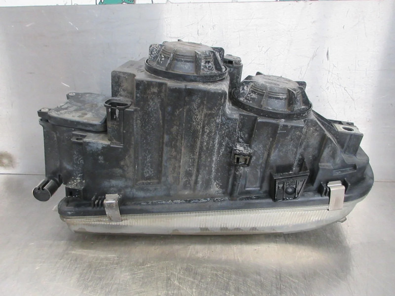 MAN 81.25101-6522 // 81.25101- 6798 // MISLAMP MAN TGS EURO 6 - Feu anti-brouillard pour Camion: photos 4 MAN 81.25101-6522 // 81.25101- 6798 // MISLAMP MAN TGS EURO 6 - Feu anti-brouillard pour Camion: photos 4