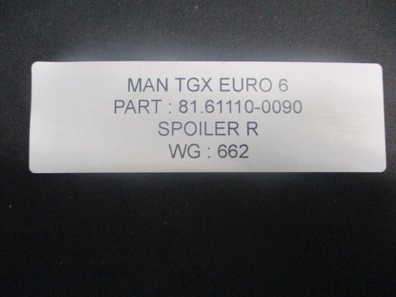MAN 81.61110-0090 Hoek Fender Rechts - Cabine et intérieur pour Camion: photos 2 MAN 81.61110-0090 Hoek Fender Rechts - Cabine et intérieur pour Camion: photos 2