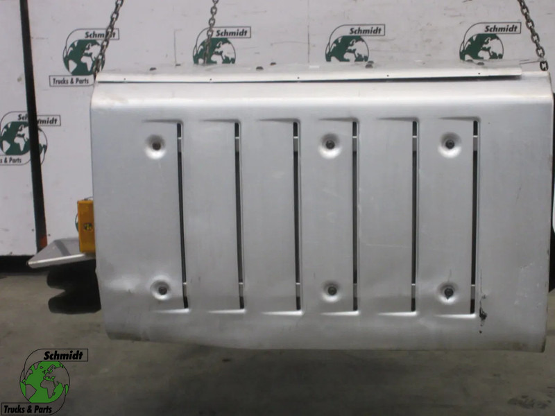 Mercedes-Benz A 007 490 67 12 KATALYSATOR MERCEDES BENZ 1845 EURO 6 - Catalyseur pour Camion: photos 1 Mercedes-Benz A 007 490 67 12 KATALYSATOR MERCEDES BENZ 1845 EURO 6 - Catalyseur pour Camion: photos 1