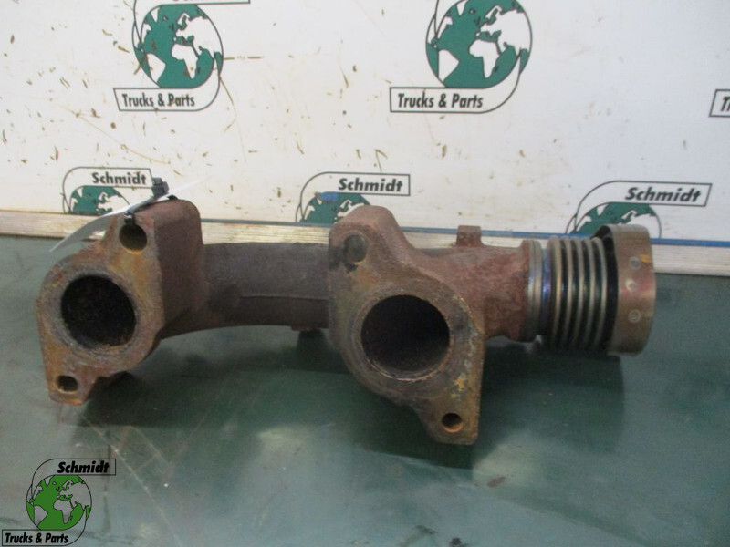 Mercedes-Benz A 471 142 06 01 spruitstuk deel - Moteur et pièces pour Camion: photos 1 Mercedes-Benz A 471 142 06 01 spruitstuk deel - Moteur et pièces pour Camion: photos 1