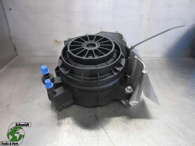 Mercedes-Benz A 654 090 06 52 AD BLUE POMP MERCEDES SPRINTER MODEL 2023 - Système de carburant pour Camion: photos 1 Mercedes-Benz A 654 090 06 52 AD BLUE POMP MERCEDES SPRINTER MODEL 2023 - Système de carburant pour Camion: photos 1