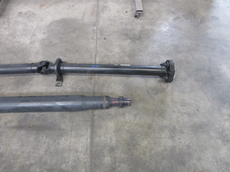 Mercedes-Benz A 906 900 01 03 // A 002 990 68 03 // A 907 410 67 00 // A 907 410 51 01 AANDRIJFAS - Demi arbre pour Camion: photos 3 Mercedes-Benz A 906 900 01 03 // A 002 990 68 03 // A 907 410 67 00 // A 907 410 51 01 AANDRIJFAS - Demi arbre pour Camion: photos 3