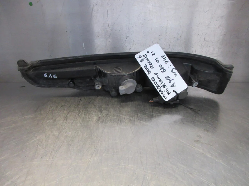 Mercedes-Benz A 967 820 01 21 MISTLAMP ATEGO EURO 6 - Système électrique pour Camion: photos 2 Mercedes-Benz A 967 820 01 21 MISTLAMP ATEGO EURO 6 - Système électrique pour Camion: photos 2