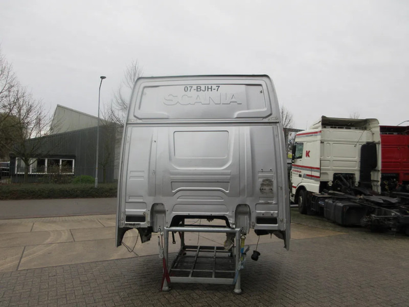 Scania SCANIA R 450 NGS CABINE BESCHADIG - Cabine et intérieur pour Camion: photos 3 Scania SCANIA R 450 NGS CABINE BESCHADIG - Cabine et intérieur pour Camion: photos 3