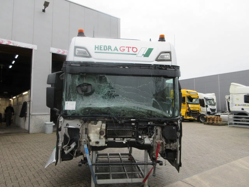 Scania SCANIA R 450 NGS CABINE BESCHADIG - Cabine et intérieur pour Camion: photos 4 Scania SCANIA R 450 NGS CABINE BESCHADIG - Cabine et intérieur pour Camion: photos 4