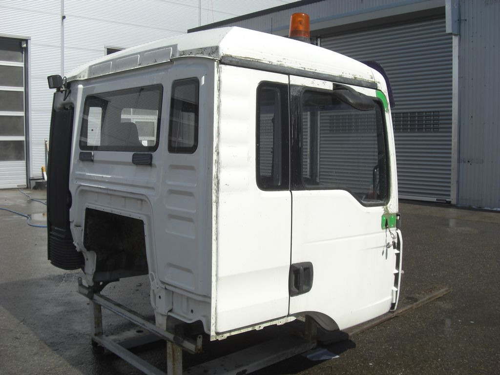 MAN Kurz TGA / TGS - Cabine: photos 3 MAN Kurz TGA / TGS - Cabine: photos 3