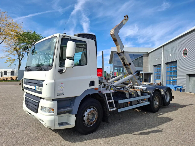 DAF CF85-410 / 6X2 / DEB / DALBY HOOK 15TON / AIRCO / ONLY:744381 KM / MANUAL / EURO-5 / 2012 - Camion ampliroll: photos 1 DAF CF85-410 / 6X2 / DEB / DALBY HOOK 15TON / AIRCO / ONLY:744381 KM / MANUAL / EURO-5 / 2012 - Camion ampliroll: photos 1