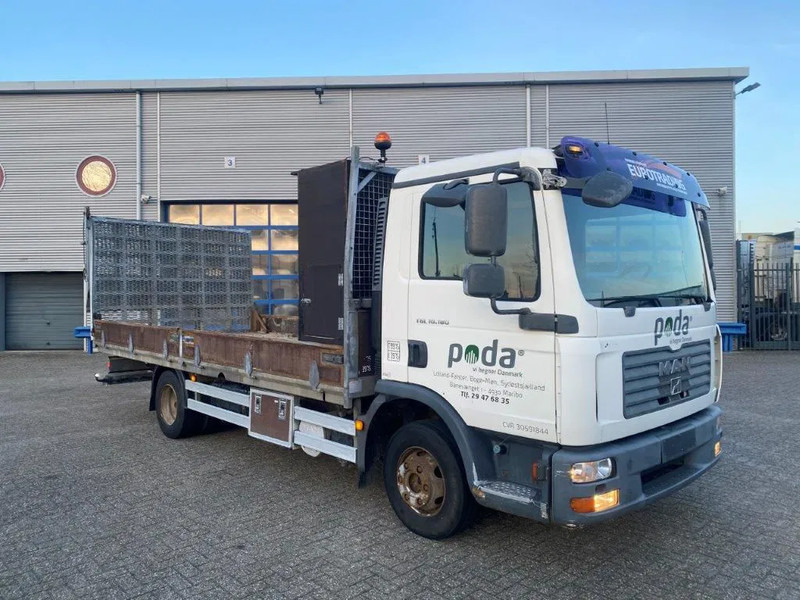 MAN TGL10-180 / HYDRAULISCH PLATFORM / ONLY: 428970 KM / MANUAL / EURO-4 / 2007 - Camion porte-voitures: photos 2 MAN TGL10-180 / HYDRAULISCH PLATFORM / ONLY: 428970 KM / MANUAL / EURO-4 / 2007 - Camion porte-voitures: photos 2