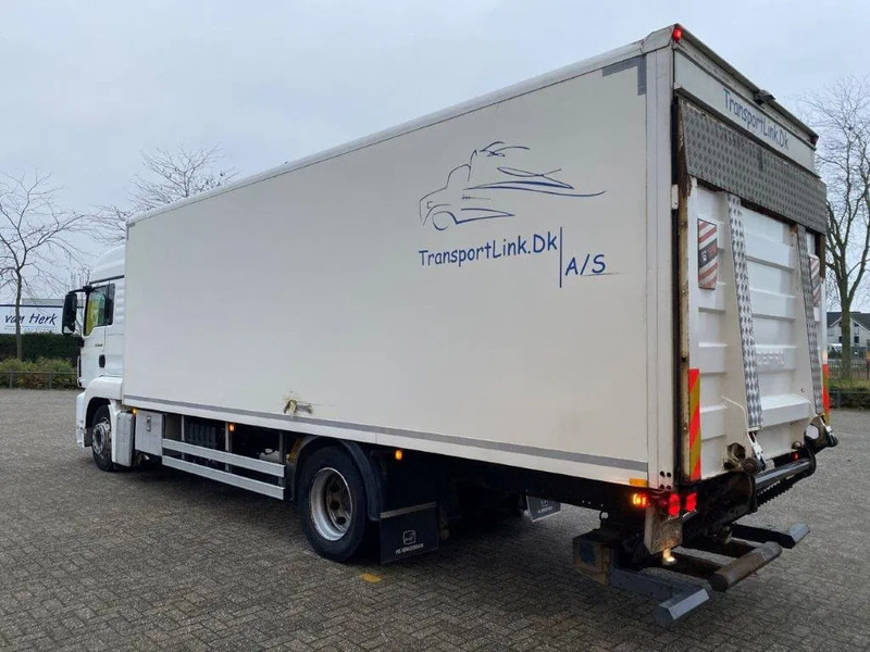 MAN TGS18.360 / HEATED BOX / FULL-AIR / PLATFORM / ONLY:392217 KM / MANUAL / EURO-4 / 2008 - Camion fourgon: photos 3 MAN TGS18.360 / HEATED BOX / FULL-AIR / PLATFORM / ONLY:392217 KM / MANUAL / EURO-4 / 2008 - Camion fourgon: photos 3