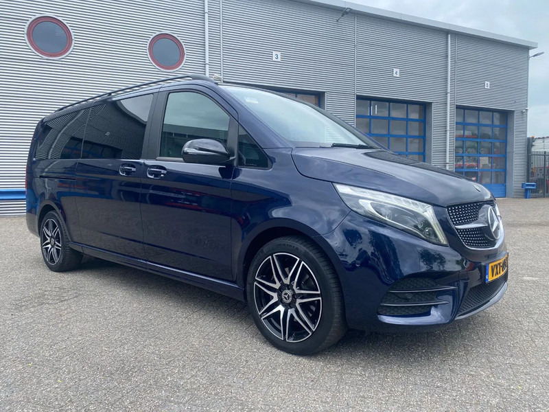 Mercedes-Benz V-Klasse 250 / XXL / AMG / FULL OPTION / LEATHER / PARK+SEATHEAT / BURMESTER / TUV:04-05-2026 / 360 CAMERA / 2023 - Voiture: photos 2 Mercedes-Benz V-Klasse 250 / XXL / AMG / FULL OPTION / LEATHER / PARK+SEATHEAT / BURMESTER / TUV:04-05-2026 / 360 CAMERA / 2023 - Voiture: photos 2