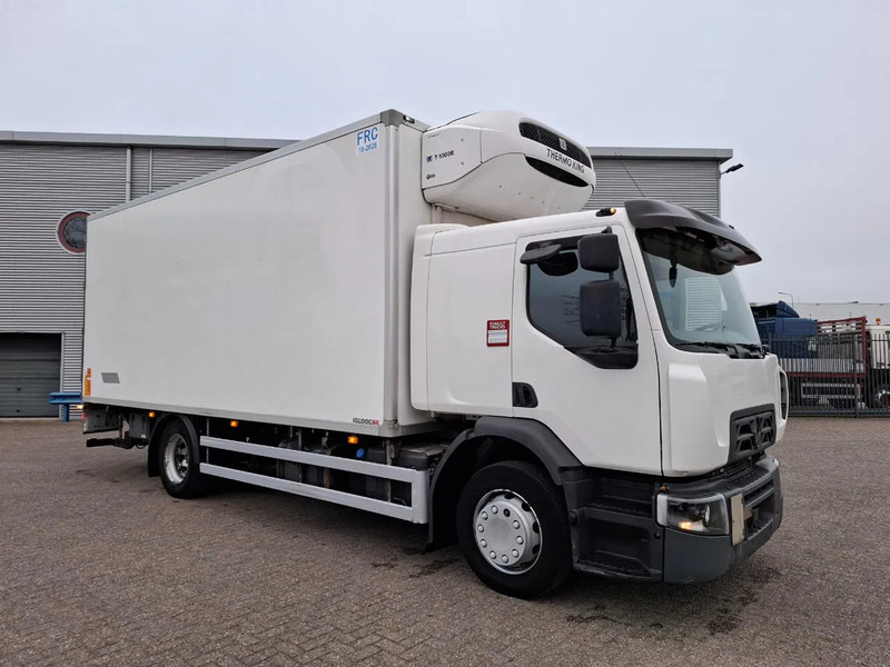 Renault D16.280 WIDE / ONLY:497760 KM / THERMOKING / PLATFORM 2TON / LWDS / BED / DATALOG / FULL-AIR / AUTOMATIC / EURO-6 / 2017 - Camion isothermique: photos 2 Renault D16.280 WIDE / ONLY:497760 KM / THERMOKING / PLATFORM 2TON / LWDS / BED / DATALOG / FULL-AIR / AUTOMATIC / EURO-6 / 2017 - Camion isothermique: photos 2