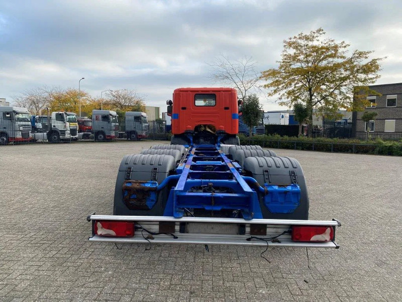 Scania G400 / 8X4 / 9TON FRONT AXLE / PTO / LIFT+LENKACHSE / ALCOA'S / AIRCO / MANUAL / EURO-5 / 2011 - Châssis cabine: photos 4 Scania G400 / 8X4 / 9TON FRONT AXLE / PTO / LIFT+LENKACHSE / ALCOA'S / AIRCO / MANUAL / EURO-5 / 2011 - Châssis cabine: photos 4
