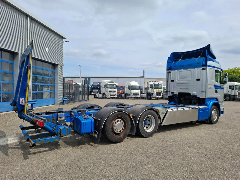 Scania R580 V8 / RETARDER / LIFT+LENKACHSE / FULL-AIR / PLATFORM 2000 KG / LEATHER / AIRCO / AUTOMATIC / EURO-6 / 2015 - Châssis cabine: photos 5 Scania R580 V8 / RETARDER / LIFT+LENKACHSE / FULL-AIR / PLATFORM 2000 KG / LEATHER / AIRCO / AUTOMATIC / EURO-6 / 2015 - Châssis cabine: photos 5