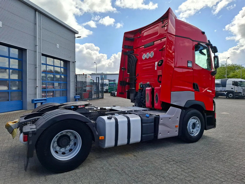 Renault T520 / RETARDER / DOUBLE TANK / TUV:19-03-2026 / PARKCOOL / ACC / LWDS / FRIDGE / AUTOMATIC / EURO-6 / 2019 - Tracteur routier: photos 5 Renault T520 / RETARDER / DOUBLE TANK / TUV:19-03-2026 / PARKCOOL / ACC / LWDS / FRIDGE / AUTOMATIC / EURO-6 / 2019 - Tracteur routier: photos 5