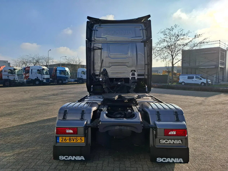 Scania NGS S500 / NL TRUCK / RETARDER / PARKCOOL / DOUBLE TANK / TUV:24-09-2026 / FULL-AIR / FULL SPOILER / LWDS / EURO-6 / 2020 - Tracteur routier: photos 4 Scania NGS S500 / NL TRUCK / RETARDER / PARKCOOL / DOUBLE TANK / TUV:24-09-2026 / FULL-AIR / FULL SPOILER / LWDS / EURO-6 / 2020 - Tracteur routier: photos 4