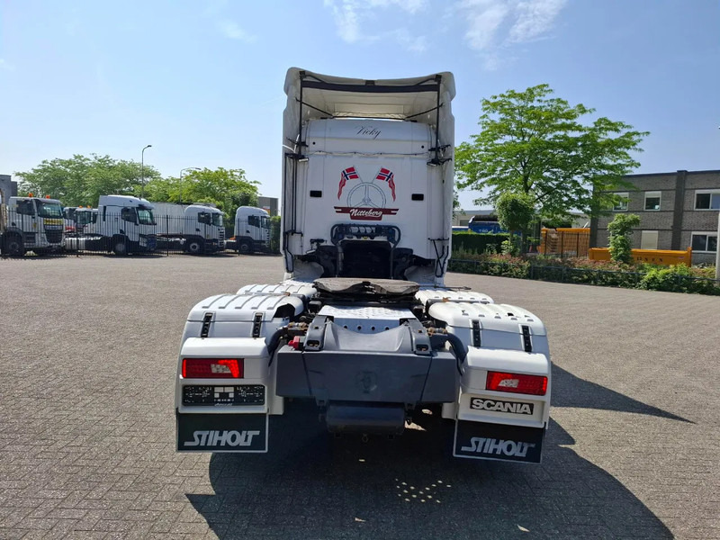 Scania R490 / BOOGIE / ONLY:638592 KM / ALCOA / LEATHER / XENON / SIDESKIRTS / AUTOMATIC / EURO-6 / 2015 - Tracteur routier: photos 4 Scania R490 / BOOGIE / ONLY:638592 KM / ALCOA / LEATHER / XENON / SIDESKIRTS / AUTOMATIC / EURO-6 / 2015 - Tracteur routier: photos 4