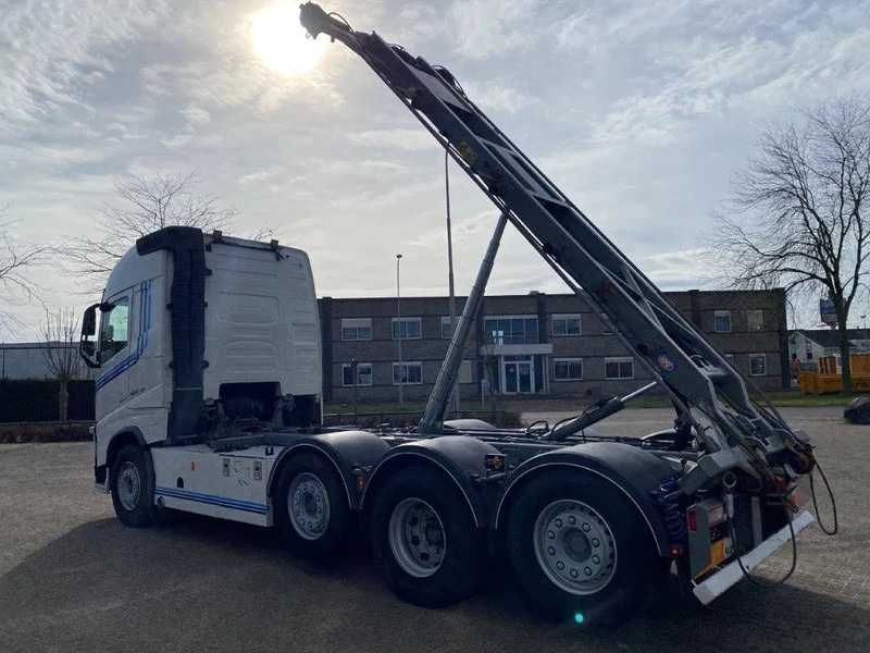 Volvo FH4-500 / 8X2 / VEB+ / DYNAMIC STEERING / FULL-AIR / 2XLIFT+LENKACHSE / TOP CONDITION / ONLY:488030KM / AUTOMATIC / EURO-6 / 201 - Camion - système de câble: photos 5 Volvo FH4-500 / 8X2 / VEB+ / DYNAMIC STEERING / FULL-AIR / 2XLIFT+LENKACHSE / TOP CONDITION / ONLY:488030KM / AUTOMATIC / EURO-6 / 201 - Camion - système de câble: photos 5