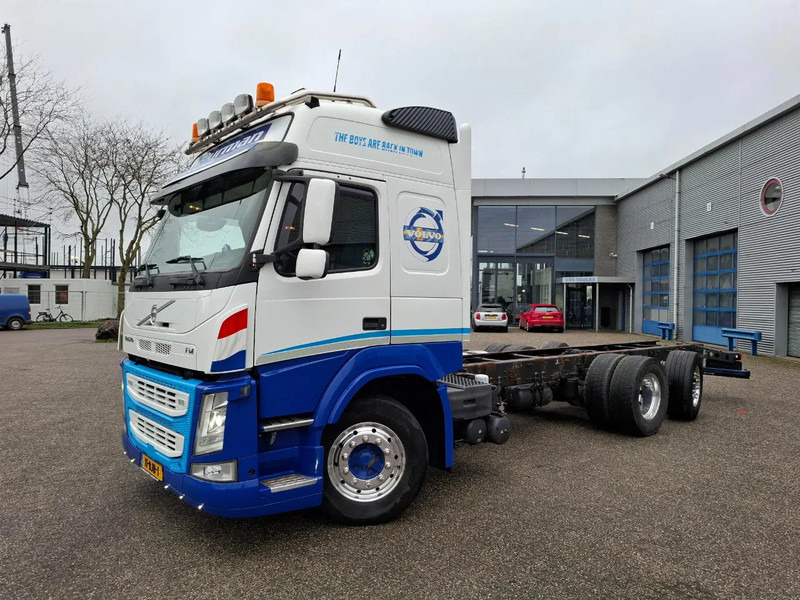 Volvo FM11-460 / NL TRUCK / LIFT+LENKACHSE / ONLY:355342 KM / DYNAMIC STEERING / LWDS / NAVI / ALCOA / TUV:07-01-2026 / INLINER / EURO - Châssis cabine: photos 2 Volvo FM11-460 / NL TRUCK / LIFT+LENKACHSE / ONLY:355342 KM / DYNAMIC STEERING / LWDS / NAVI / ALCOA / TUV:07-01-2026 / INLINER / EURO - Châssis cabine: photos 2