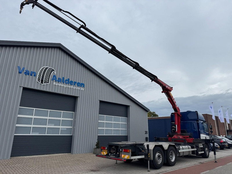 DAF CF85-360 6x2 HMF 1580 / 4S, EURO 5 - Camion grue: photos 3 DAF CF85-360 6x2 HMF 1580 / 4S, EURO 5 - Camion grue: photos 3