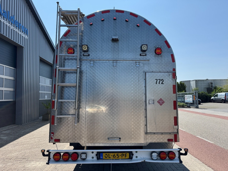 Lako RMO/Milk/Milch/Melk/Water Jansky 37.500 Ltr - Semi-remorque citerne: photos 4 Lako RMO/Milk/Milch/Melk/Water Jansky 37.500 Ltr - Semi-remorque citerne: photos 4
