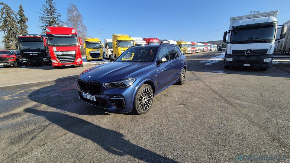 BMW X5 M50D 3,0 294 kW - SUV: photos 1 BMW X5 M50D 3,0 294 kW - SUV: photos 1