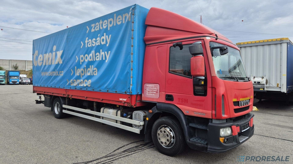 IVECO EUROCARGO ML 140E28 EURO 5 - valník s plachtou + hydraulické čelo 1,5 t - Camion à rideaux coulissants: photos 1 IVECO EUROCARGO ML 140E28 EURO 5 - valník s plachtou + hydraulické čelo 1,5 t - Camion à rideaux coulissants: photos 1