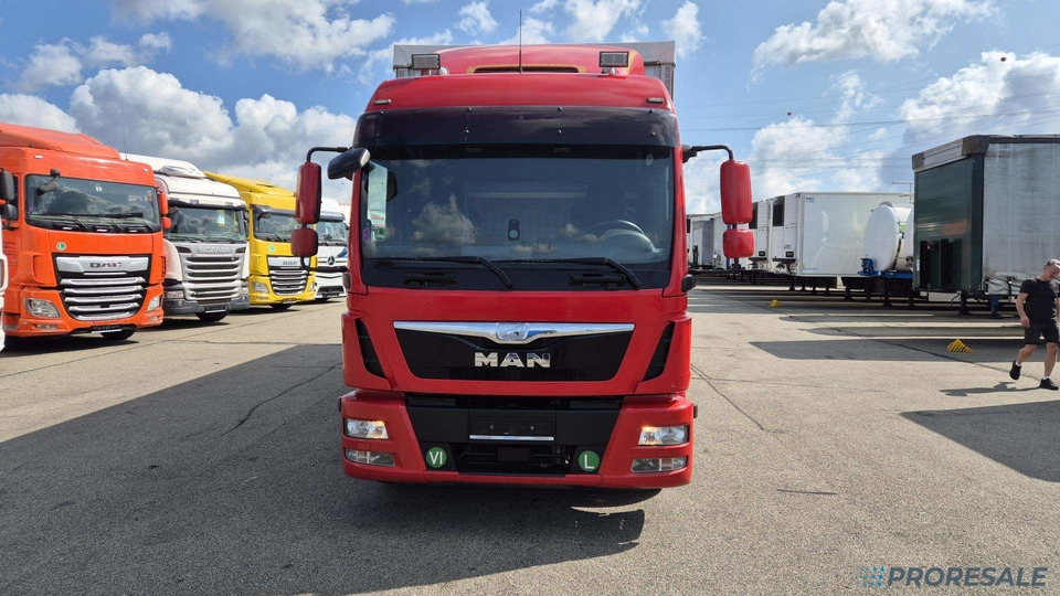 MAN TGL 12.250 EURO 6 valník s plachtou - Camion à rideaux coulissants: photos 2 MAN TGL 12.250 EURO 6 valník s plachtou - Camion à rideaux coulissants: photos 2