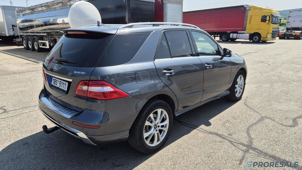 MERCEDES-BENZ ML 350 BLUETEC 4MATIC - Voiture: photos 4 MERCEDES-BENZ ML 350 BLUETEC 4MATIC - Voiture: photos 4