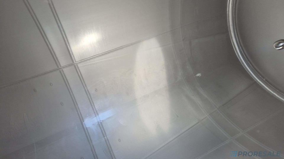 OSTATNÍ SEKA SPSTT/11C/38A1 - Potravinářská cisterna výpustná 31 m3 - 3 komory - Semi-remorque citerne: photos 5 OSTATNÍ SEKA SPSTT/11C/38A1 - Potravinářská cisterna výpustná 31 m3 - 3 komory - Semi-remorque citerne: photos 5