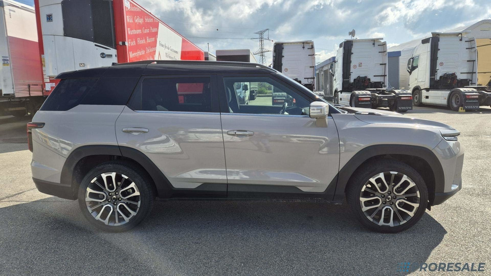 OSTATNÍ SSANGYONG TORRES CWJ 1,5 i 120 kW - Voiture: photos 4 OSTATNÍ SSANGYONG TORRES CWJ 1,5 i 120 kW - Voiture: photos 4