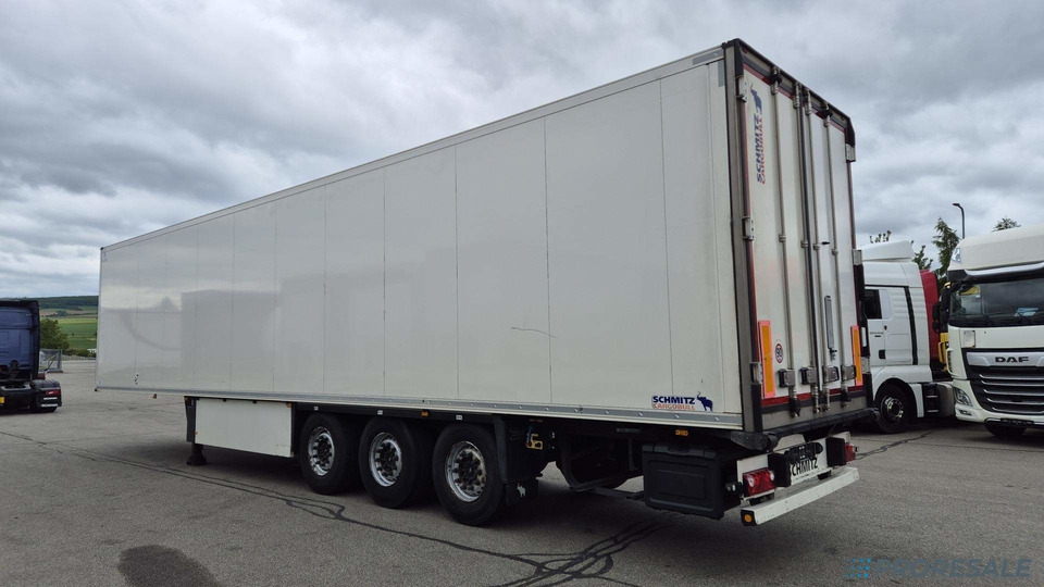 SCHMITZ CARGOBULL SKO 24/L - 13.4 FP60 COOL - mrazírenský - MULTITEMP + dělící stěna + agregát THERMO KING SLXi SPECTRUM - Semi-remorque frigorifique: photos 3 SCHMITZ CARGOBULL SKO 24/L - 13.4 FP60 COOL - mrazírenský - MULTITEMP + dělící stěna + agregát THERMO KING SLXi SPECTRUM - Semi-remorque frigorifique: photos 3