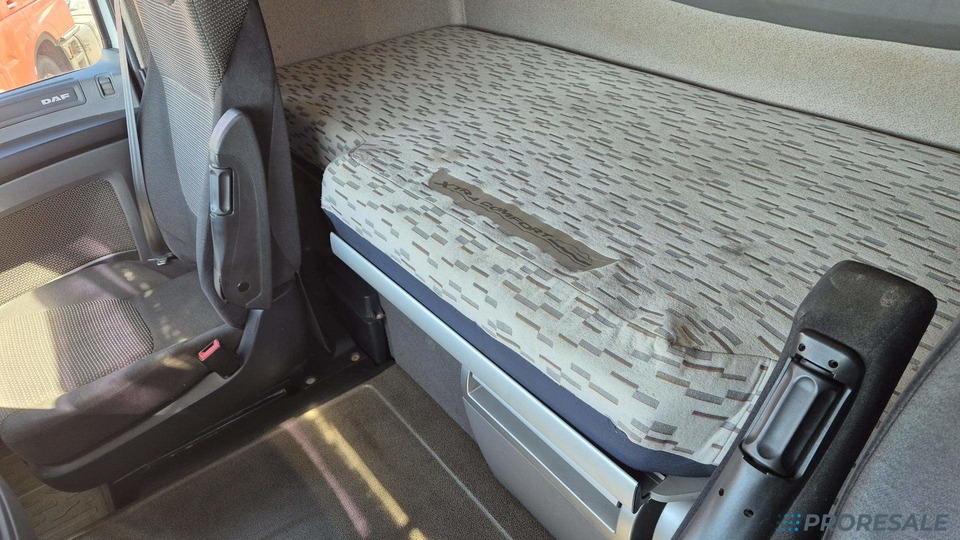 DAF XF 460 FT SSC EURO 6 - Tracteur routier: photos 5 DAF XF 460 FT SSC EURO 6 - Tracteur routier: photos 5